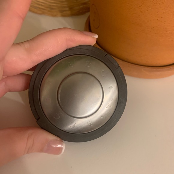 Becca Highlighter Prosecco Pop - Picture 2 of 4